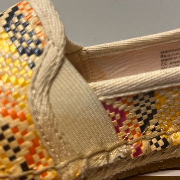 Charter Club Womans Colorful Shoes! - Picture 6 of 8